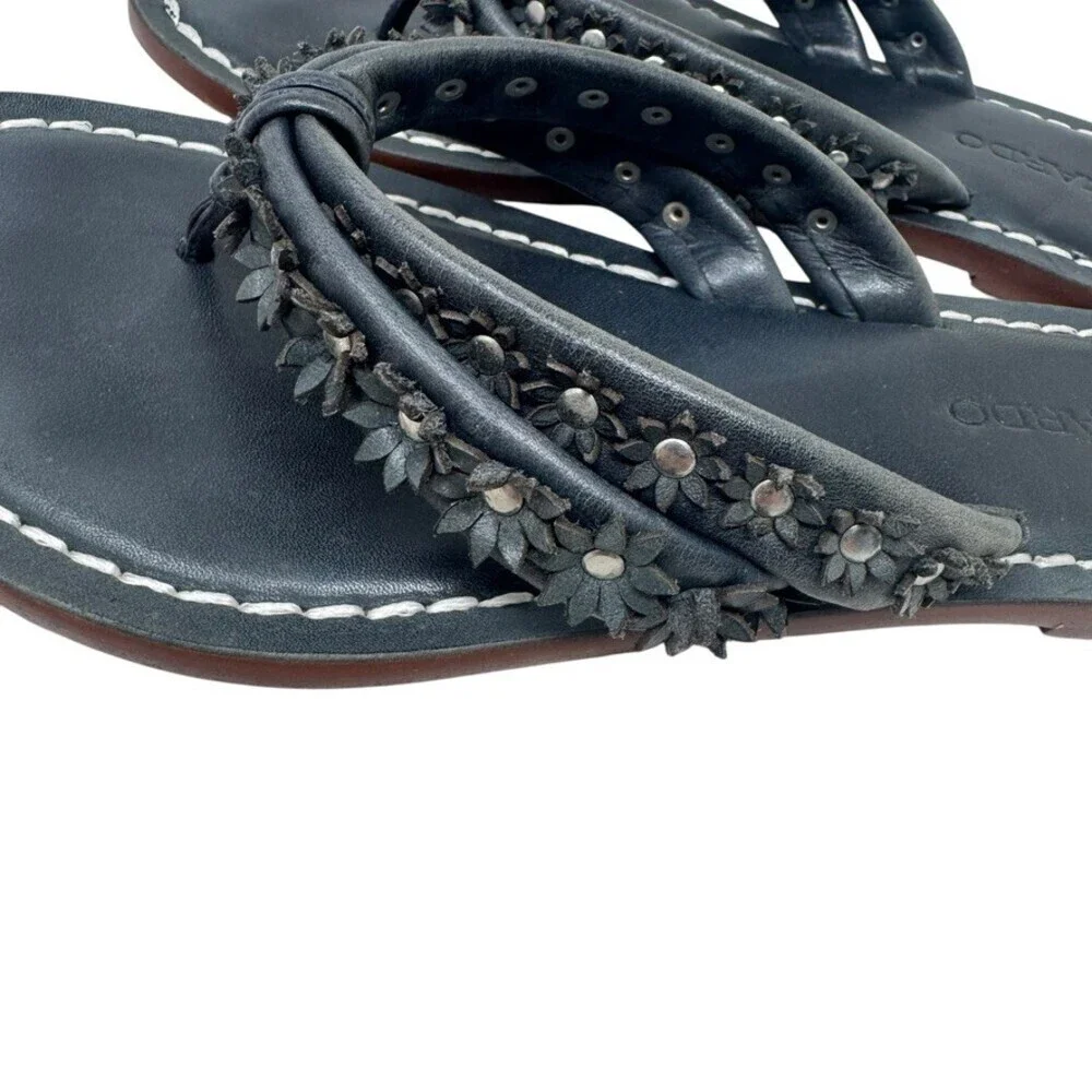 Bernardo Miami black thong sandals with studs & Flowers size 6.5 all leather